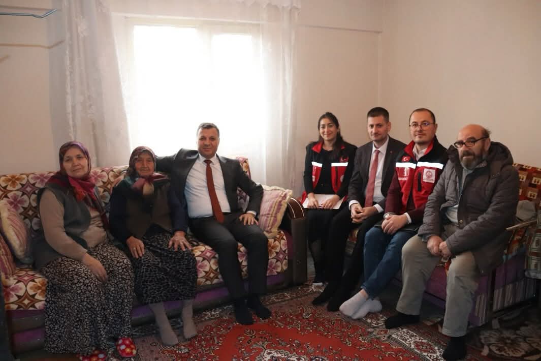 Komşuluk Rüzgârı Esiyor