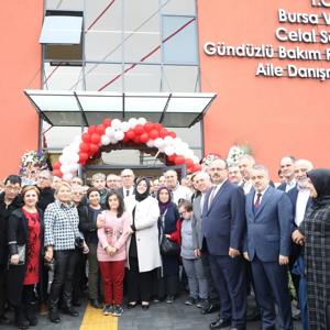 Bakan Selçuk Bursa’da Gündüzlü Bakım Merkezi ve Huzurevi Açılışları Gerçekleştirdi - fotoğraf 5