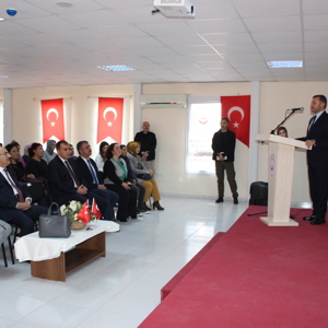 “Uluslararası Kadına Yönelik Şiddetle Mücadele Günü” Kapsamında Düzenlenen Konferansımız - fotoğraf 10