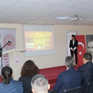 “Uluslararası Kadına Yönelik Şiddetle Mücadele Günü” Kapsamında Düzenlenen Konferansımız - fotoğraf 26