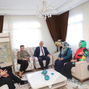 AZİZ ŞEHİDİMİZ İBRAHİM YÜCE’NİN KIYMETLİ EMANETİNE ANLAMLI ZİYARET - fotoğraf 1