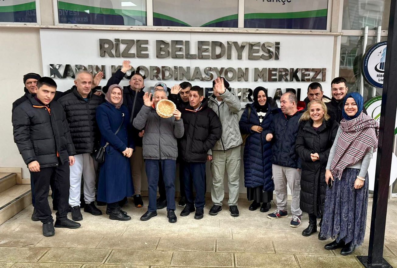 Engel Tanımayan Eller Sanata Dönüştü