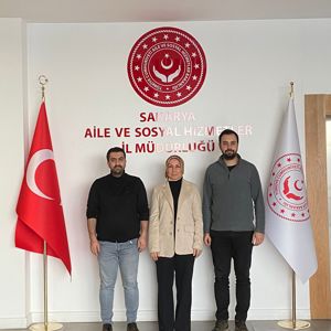 SAÜKAM ile İş Birliği ve Yeni Dönem Eğitim Planları Masaya Yatırıldı - fotoğraf 1