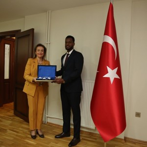 SOMALİ FEDERAL CUMHURİYETİ ÇALIŞMA VE SOSYAL İŞLER BAKANLIĞI HEYETİ GENEL MÜDÜRLÜĞÜMÜZÜ ZİYARET ETTİ - fotoğraf 7