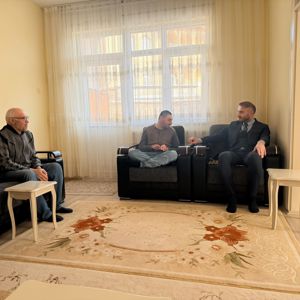 Gönüllere misafir, dertlere ortak oluyoruz... - fotoğraf 1
