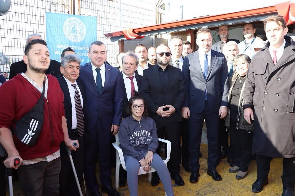 3 Aralık Dünya Engelliler Günü dolayısıyla, Türkiye Sakatlar Derneği Zonguldak Şubesi tarafından kermes etkinliği düzenlenmiştir.