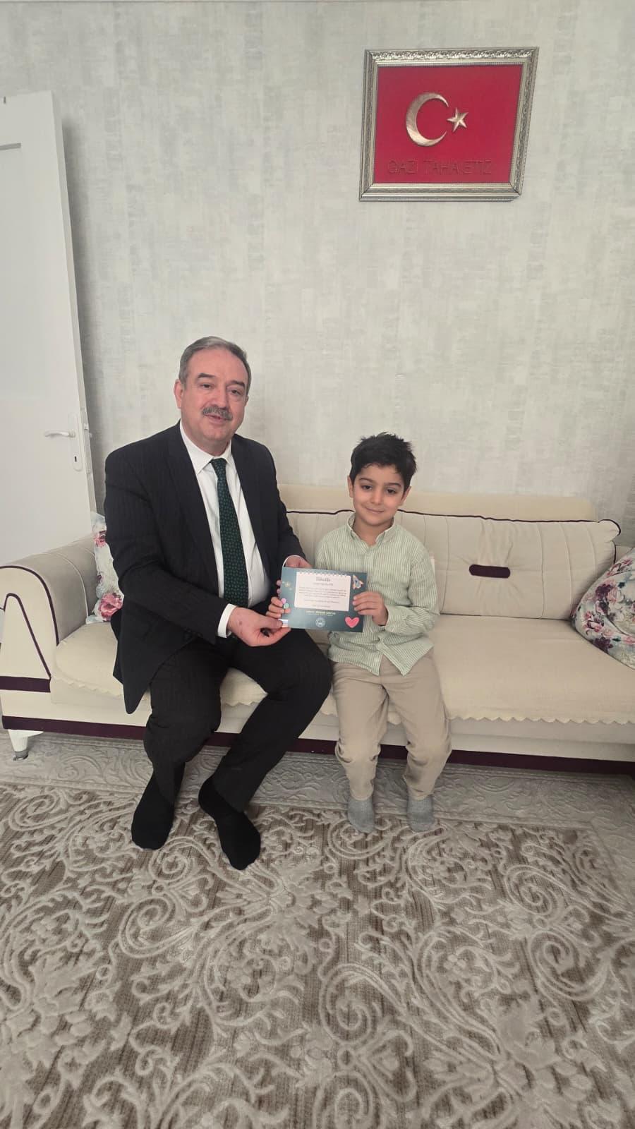 İlk Karne Heyecanına ortak olmak