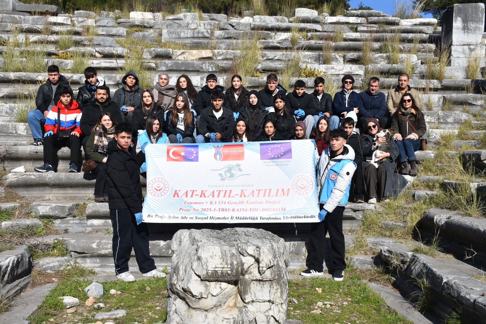 Aydın Çocuk Hakları İl Çocuk Komitesi tarafından yürütülen Gençlerin Katılım Hakkı ve İklim Odaklı Gençlik Kampı Başladı.