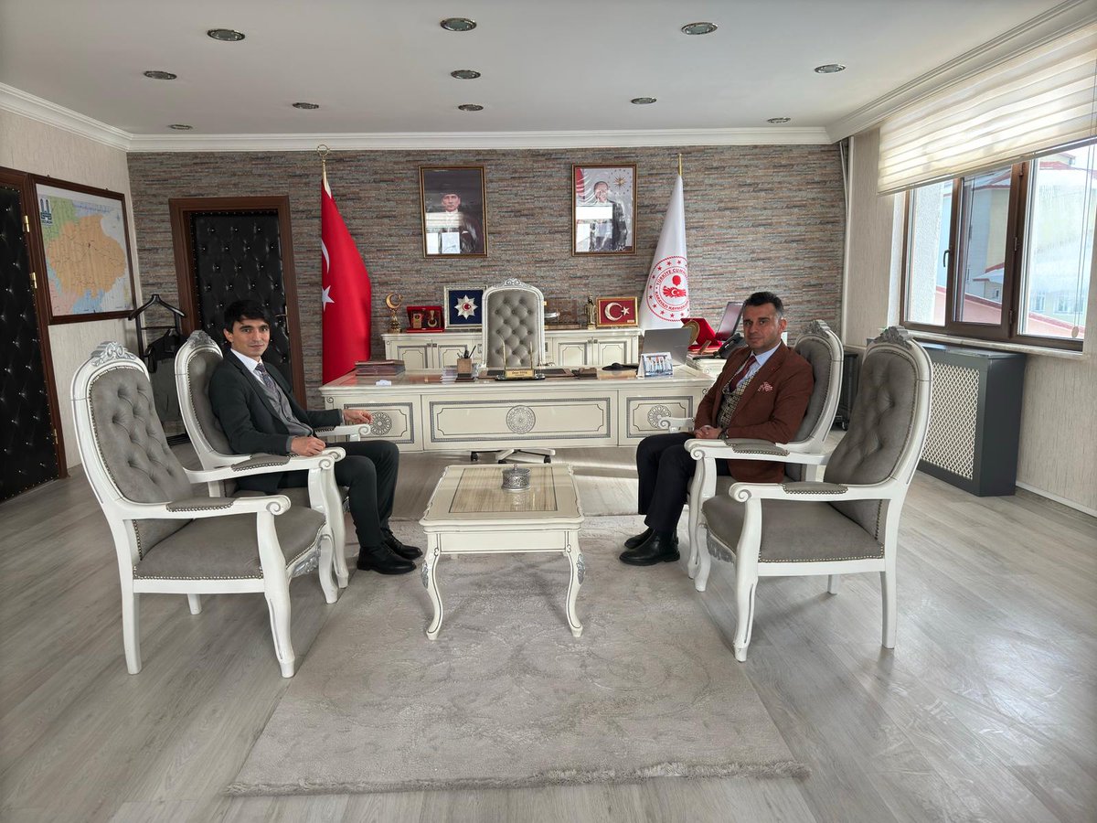 Karayazı Kaymakamlığı Ziyaretimizde Sosyal Hizmetler Alanında İstişarelerde Bulunduk.