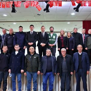 Alaçam’da Kurum Personeline Yönelik Bağımlılıkla Mücadele Eğitimi Düzenlendi - fotoğraf 9
