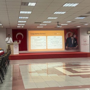 Ailenin Korunması ve Güçlendirilmesi İçin Samsun’da Ortak Akıl Buluşması - fotoğraf 2