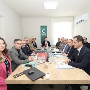 Valimiz Sayın Ahmet Karakaya başkanlığında, Bağımlılıkla Mücadele İl Koordinasyon Kurulu Toplantısı gerçekleştirildi - fotoğraf 1