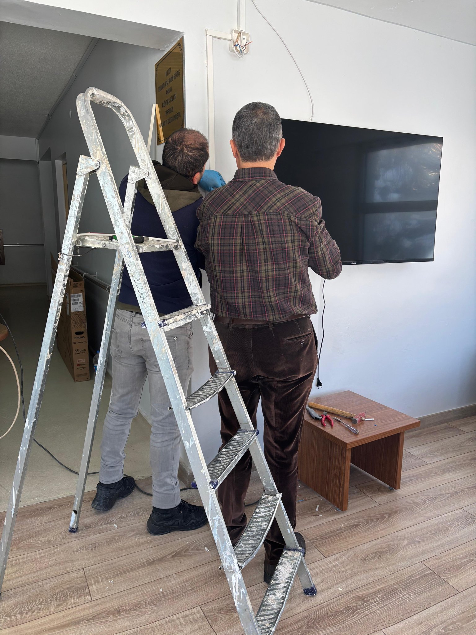 Kuruluşumuza Televizyon Bağışı Yapıldı