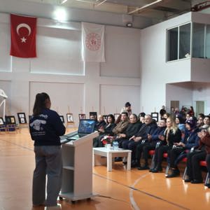 Bafra’da Çocuk Hakları Komitesi Üyeleri ve Ailelerine Yönelik Farkındalık Programı - fotoğraf 8