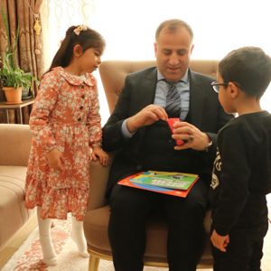 Kahraman Gazimiz ve Kıymetli Ailesini İlk Karne Heyecanı Projesi Kapsamında Ziyaret Ettik.            - fotoğraf 4