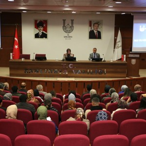 Valiliğimizde 2025 Yılı Genel Değerlendirme Toplantısı Gerçekleştirdik. - fotoğraf 1