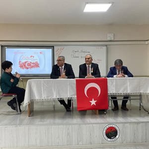 Vatan Ve Kahramanlık Buluşmaları Programı Kapsamında Değerli Öğrencilerimiz İle Gazilerimiz Bir Araya Geldi - fotoğraf 6