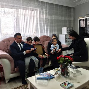 Yangında Hayatını Kaybeden Serhat Kısa’nın Ailesine Ziyaret - fotoğraf 1