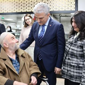 Valimiz Sayın Mehmet Makas Neriman Çilingir Huzurevi’ni Ziyaret Etti. - fotoğraf 8