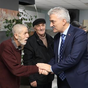 Valimiz Sayın Mehmet Makas Neriman Çilingir Huzurevi’ni Ziyaret Etti. - fotoğraf 10