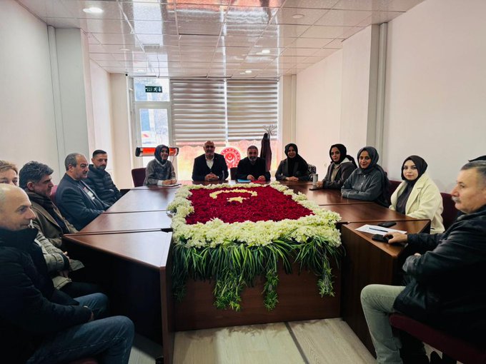 İl Müdürümüz Sayın Abdulbari Aksoy, Bingöl Kent Konseyi Başkanı Sayın Yunus Kuyuldar’ı ziyaret etti.