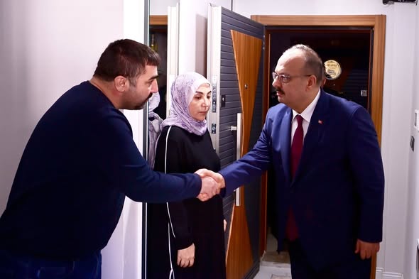 Şehit Polisimizin Ailesine Ziyaret