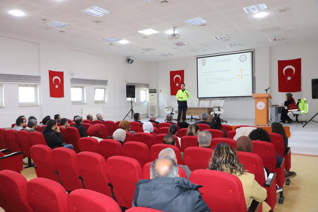 Karayolu Trafik Güvenliği Eğitimi Gerçekleştirdik