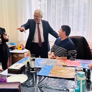 Vali Yardımcımız Adnan TÜRKDAMAR’dan İstikbal Rehabilitasyon ve Aile Danışma Merkezine Ziyaret - fotoğraf 3
