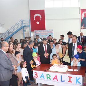 "Yüz Yüze" Projesi Kapsamında Özel Gereksinimli Çocuklar Yüzme Öğreniyor - fotoğraf 5
