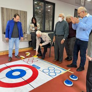 “Floor Curling” Sporu Müdürlüğümüze Bağlı Olarak Hizmet Veren Resmi Huzurevlerimizde Tanıtıldı - fotoğraf 1