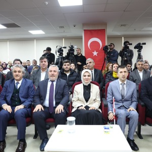Aile ve Sosyal Hizmetler Bakanımız Göktaş, "Engelli Vatandaşların Kamu Kurumlarına Yerleştirilmesi Töreni"nde konuştu - fotoğraf 3