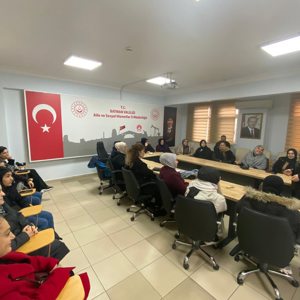 “Olumlu Ebeveynlik Becerileri” konulu eğitim - fotoğraf 2