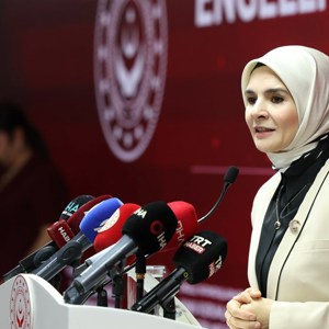 Aile ve Sosyal Hizmetler Bakanımız Göktaş, "Engelli Vatandaşların Kamu Kurumlarına Yerleştirilmesi Töreni"nde konuştu - fotoğraf 5