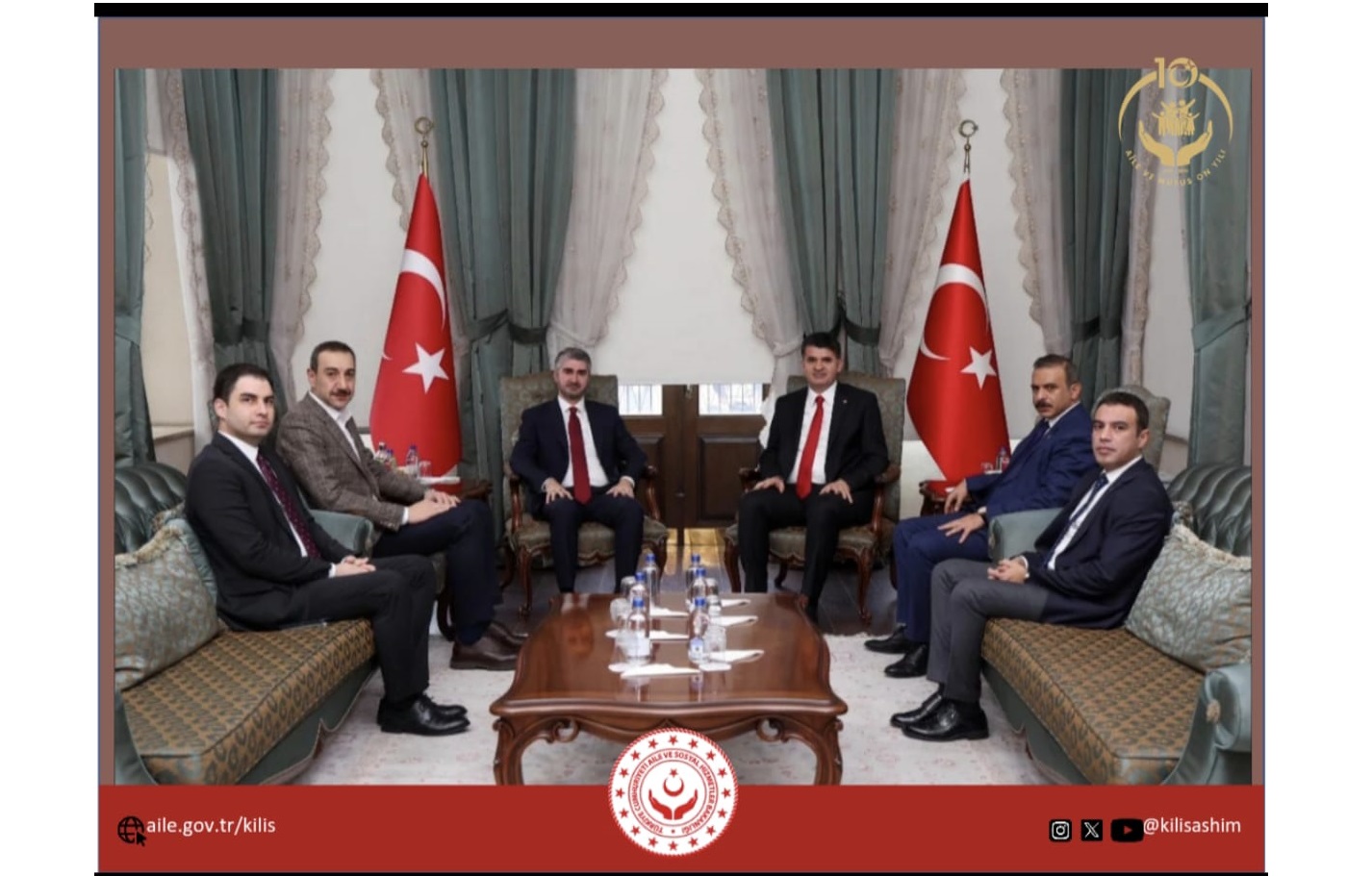 Sayın Bakan Yardımcımız Zafer TARIKDAROĞLU`nun ilimize yaptığı ziyarette Sayın Valimiz Ömer KALAYLI, Vali Yardımcımız Murat DEMİRBLİK , İl Müdürümüz M.Ferdi BOZKURT ve bağlı Kuruluş Müdürlerimiz ile birlikte İlimizde ki çalışmalarımız hakkında toplantı yapılmış sonrasında ise bir dizi ziyaret edilmiştir. Nazik ziyaretlerinden dolayı teşekkür ederiz.