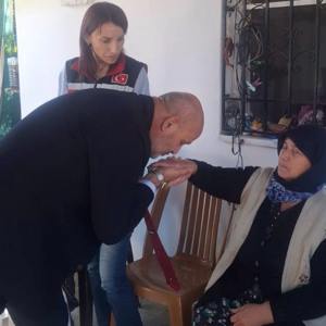 Şehit Ailesine Devletin Şefkat Eli - fotoğraf 1