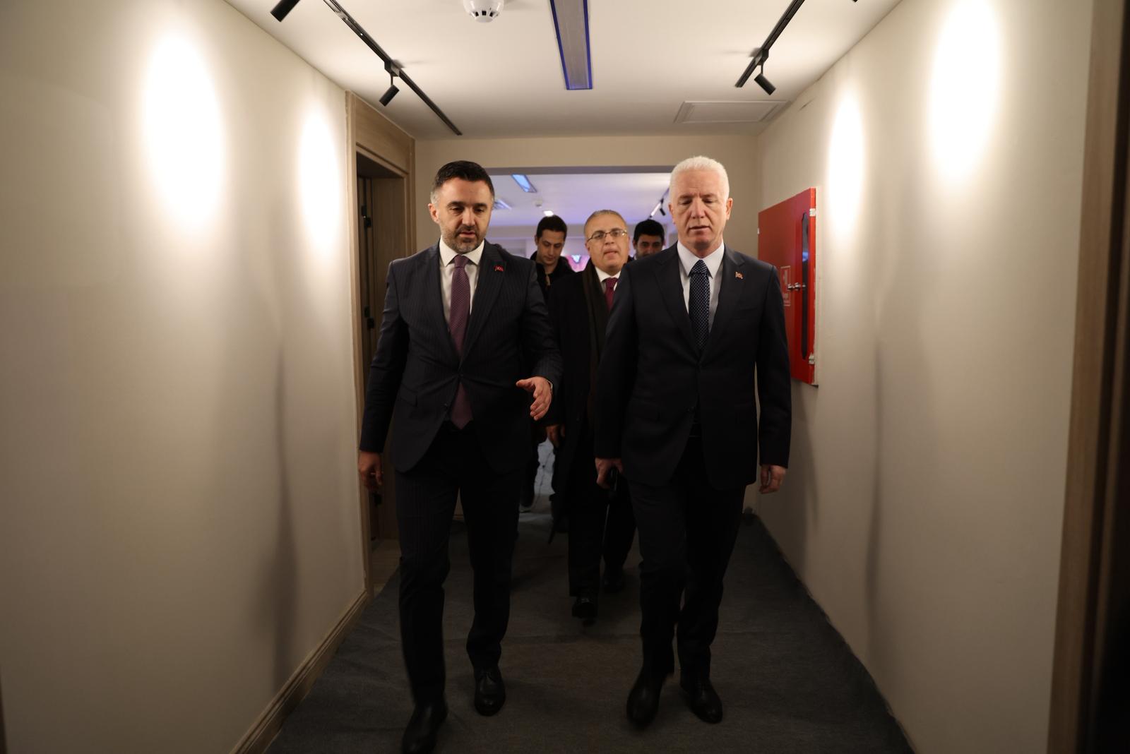 Sayın Valimiz Davut Gül, Şeyh Zayed Çocuk Evleri Sitesi Müdürlüğümüzün Yeni Hizmet Binasını Ziyaret Etti