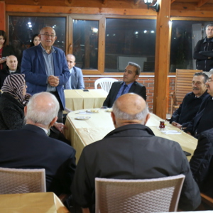 Sayın Valimiz Dr. Erdinç Yılmaz, Safiye Gönül Bayar Huzurevi Sakinleriyle Bir Araya Geldi - fotoğraf 11