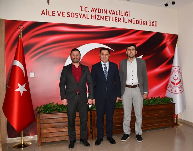 AK Parti İncirliova İlçe Başkanı Sn. Mehmet Yüzbaşıoğlu ve Teşkilat Başkanı Sn. Kazım Günaydın, İl Müdürümüz İlkay Türkoğlu’na hayırlı olsun ziyareti