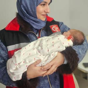 Samsun’da Aile ve Gençlik Fonu ile Desteklenen Ailelerden  İlk Bebek Dünyaya Geldi - fotoğraf 5