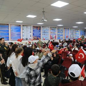 Bakanlığımız Himayesindeki Çocuklar “Mehmetçik ile Bir Gün” Etkinliğinde - fotoğraf 16