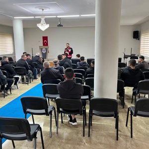 Hükümlülere Yönelik Aile Eğitimleri Kapsamında Seminer Düzenlendi - fotoğraf 2