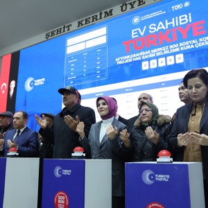 Aile ve Sosyal Hizmetler Bakanımız Göktaş, Afyonkarahisar'da TOKİ kura çekilişinde konuştu: - fotoğraf 4