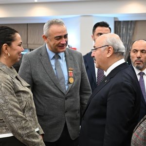 Şehit Ailelerimiz ve Gazilerimiz Onuruna Program Gerçekleştirildi - fotoğraf 8