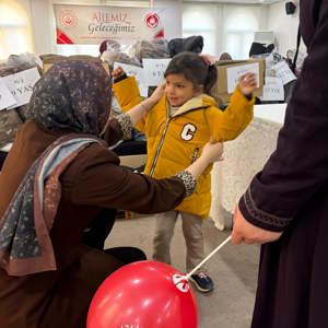 2025 Aile Yılı Kapsamında “Şefkatle Isınan Yürekler” Kışlık Destek Programı Gerçekleştirildi - fotoğraf 3
