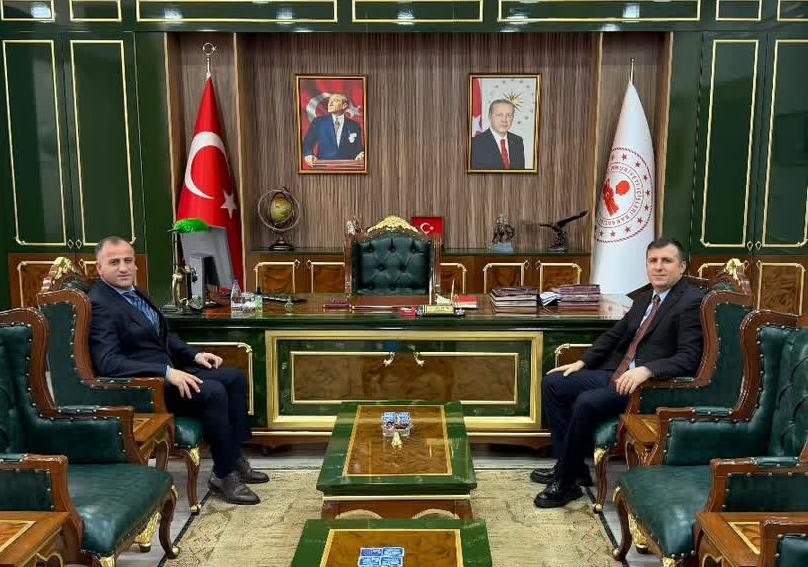 İl Müdürümüz Fatih YILMAZ Karaköprü Kaymakamı Sayın Orhan ALTUN’u Ziyaret etti.