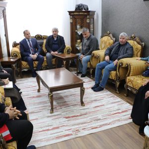 Depremde Evlerini Kaybeden Depremzede Ailelerimizi Ziyaret Ettik. - fotoğraf 4
