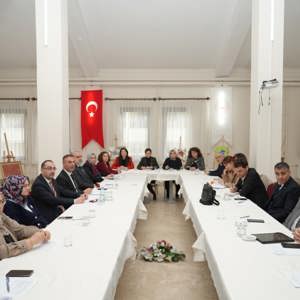 Engelli ve Yaşlı Bakım Hizmetlerinde Kalite Hedefiyle İstişare Toplantısı - fotoğraf 2