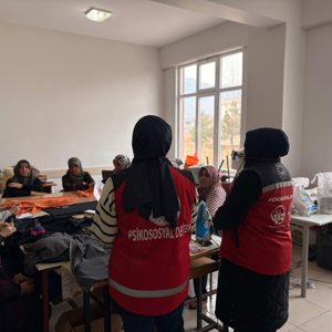 Elbistan’da Aile Yılı Kapsamında Kadın Kursiyerlere Yönelik Eğitim - fotoğraf 2