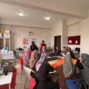 Elbistan’da Aile Yılı Kapsamında Kadın Kursiyerlere Yönelik Eğitim - fotoğraf 1