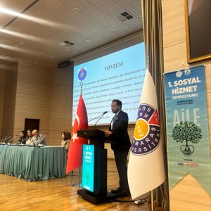 İl Müdürlüğümüz ile KSÜ İş Birliğinde 1. Sosyal Hizmet Sempozyumu Gerçekleştirildi - fotoğraf 5